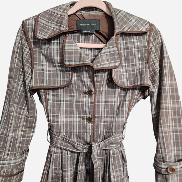 BCBMAXARIA EUC brown and tan plaid trench coat with tie belt - Picture 6 of 6